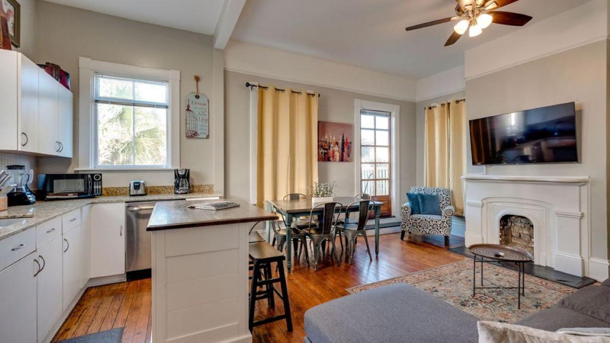 Huge 5 Bed, 5 Bath In Historic Downtown Savannah Kültér fotó